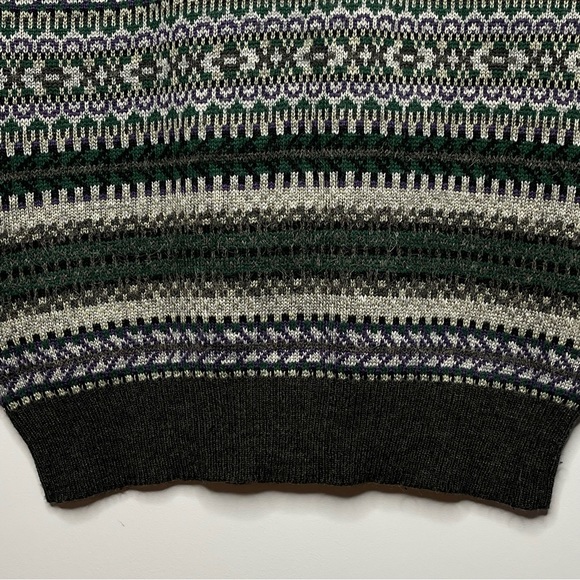 Vintage Soft Knit Grandpa / Dad Cabincore V Neck Sweater Vest - Picture 6 of 8